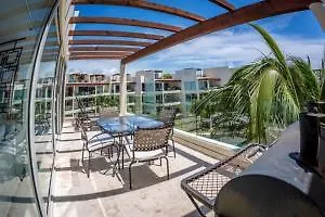 Elements 214 2 Bedroom Condo By Redawning Playa del Carmen
