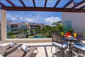 Hotel Elements 214 2 Bedroom Condo By Redawning Playa del Carmen
